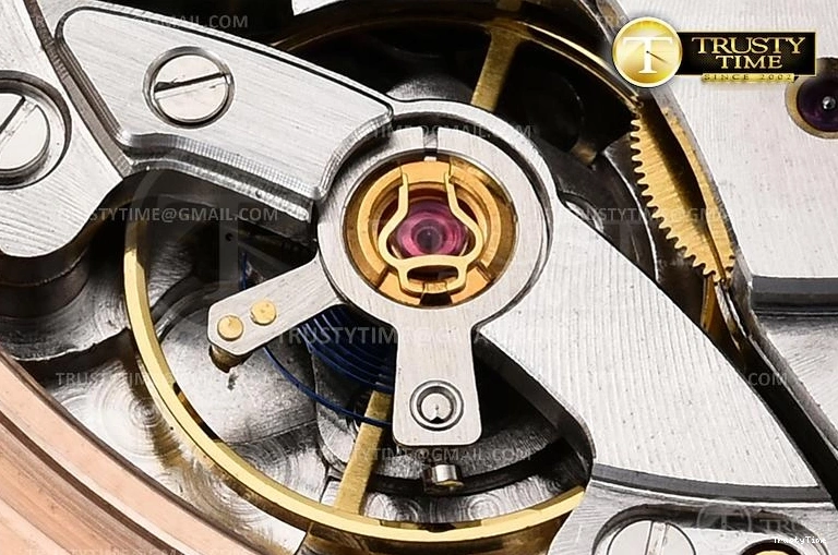 0425 Effortless ROLDYT0299A – Daytona 116515LN 938